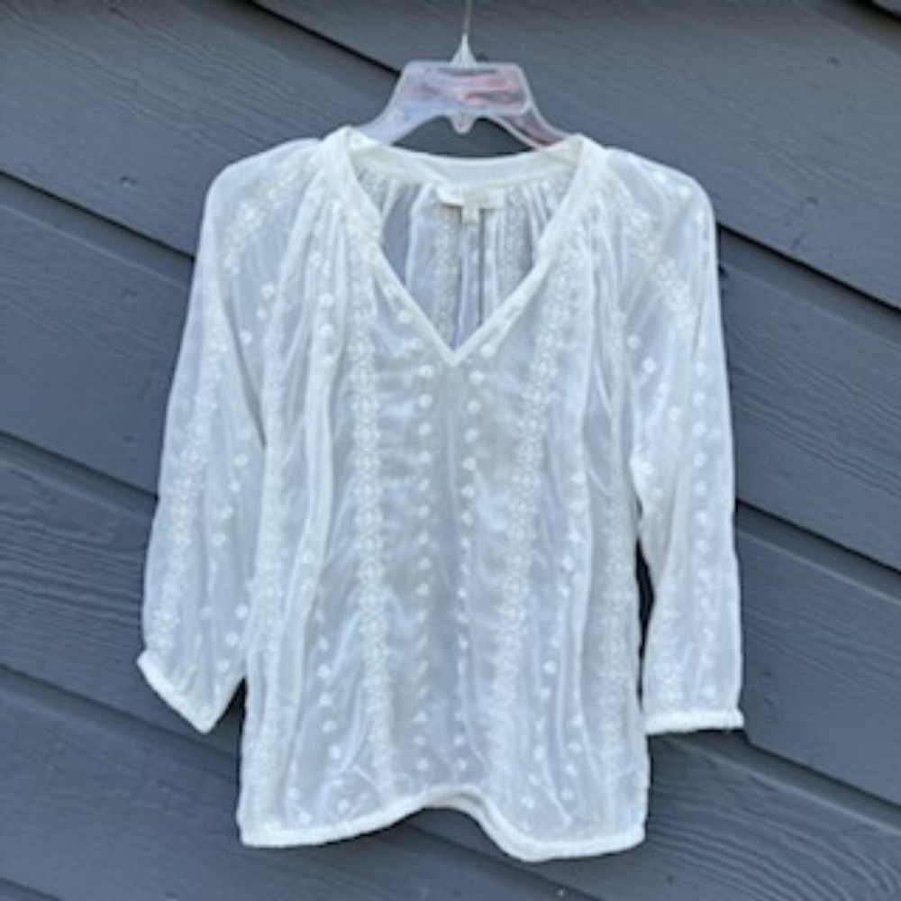 OLIVE & OAK SHEER LACE  BLOUSE WHITE SIZE MEDIUM - Picture 2 of 10